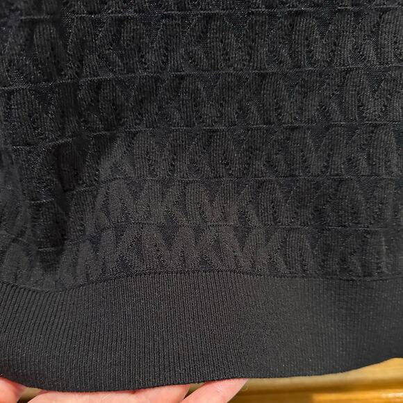 NWT Michael Kors Women’s Sz Sm & Med Black Sweater Vest Gold Logo Buttons K626 - Picture 9 of 14